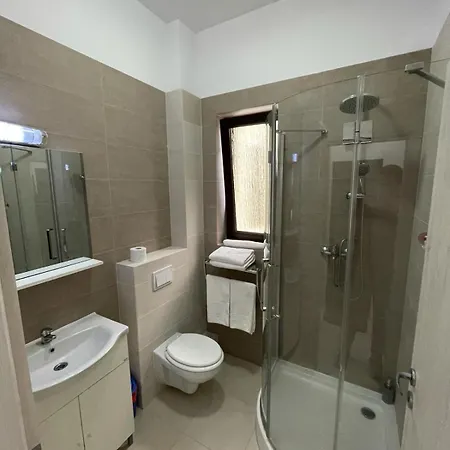Apartment Visaj *